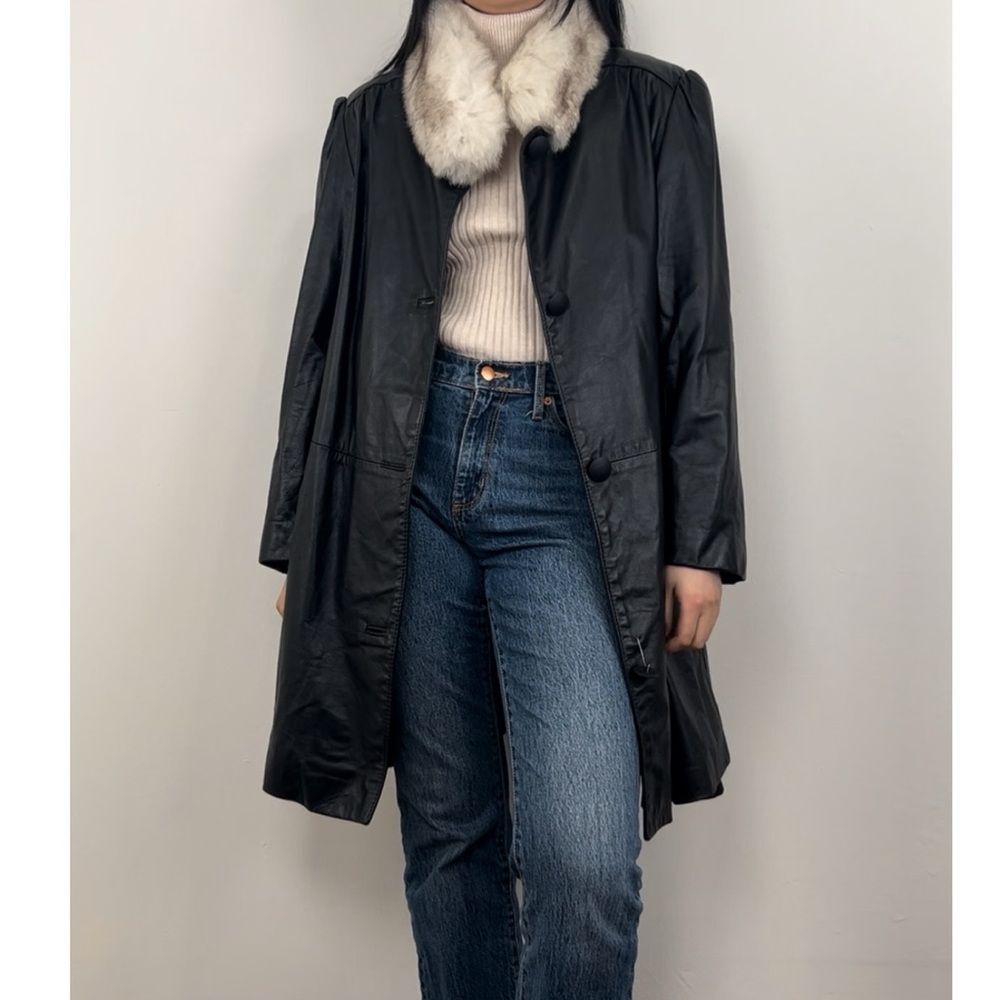 Vintage D’Esprit Black Leather Coat with Fox Fur Collar